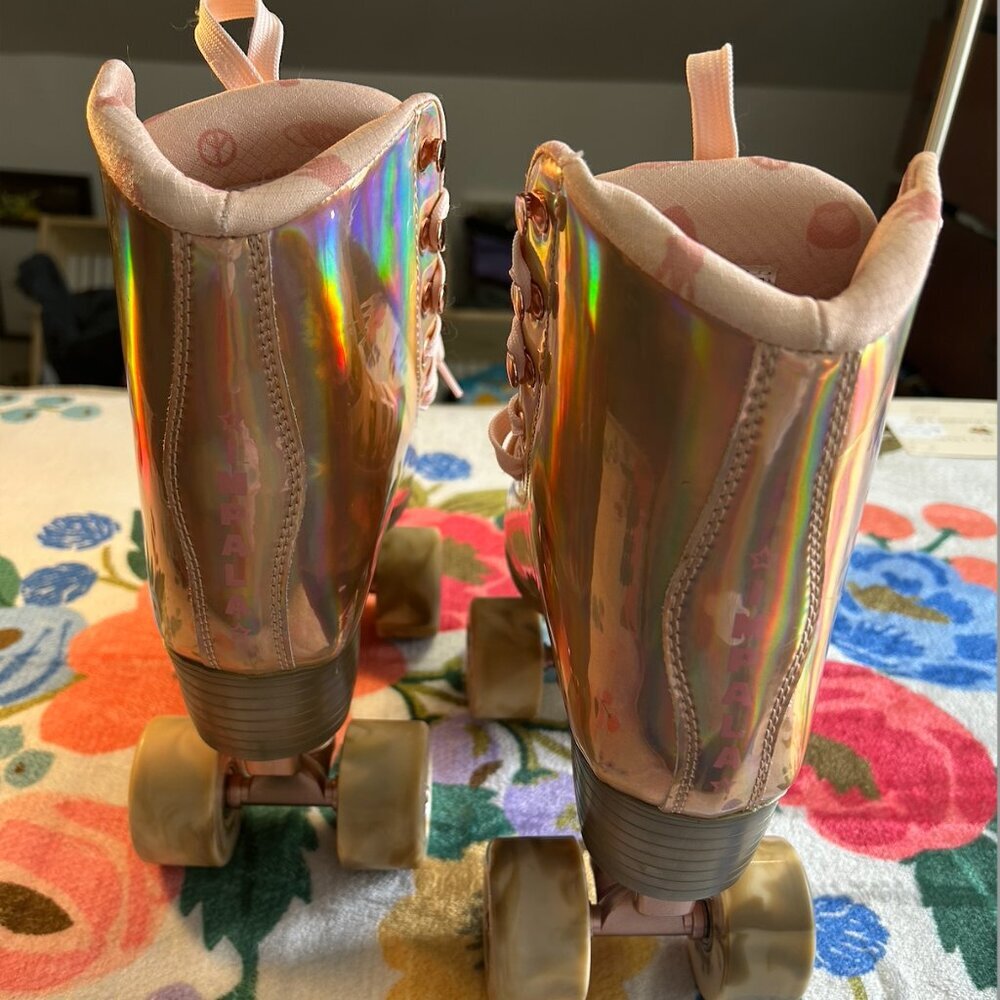 ⭐ Impala Quad Skates – Marawa Rose Holographic Gold | Women’s Size US8 | Worn 2x - Picture 8 of 11
